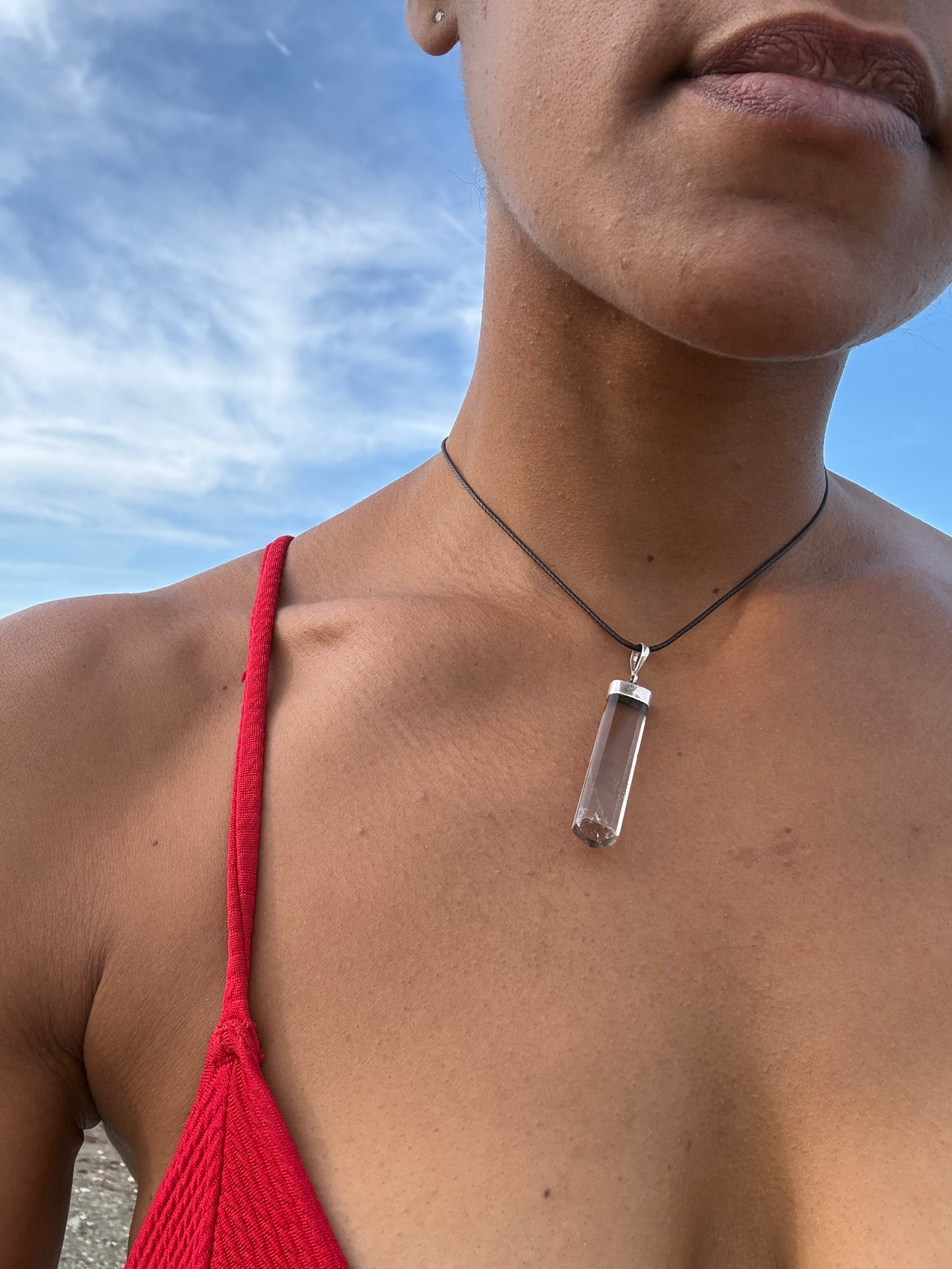 AHYMN Smoky Horizon Necklace