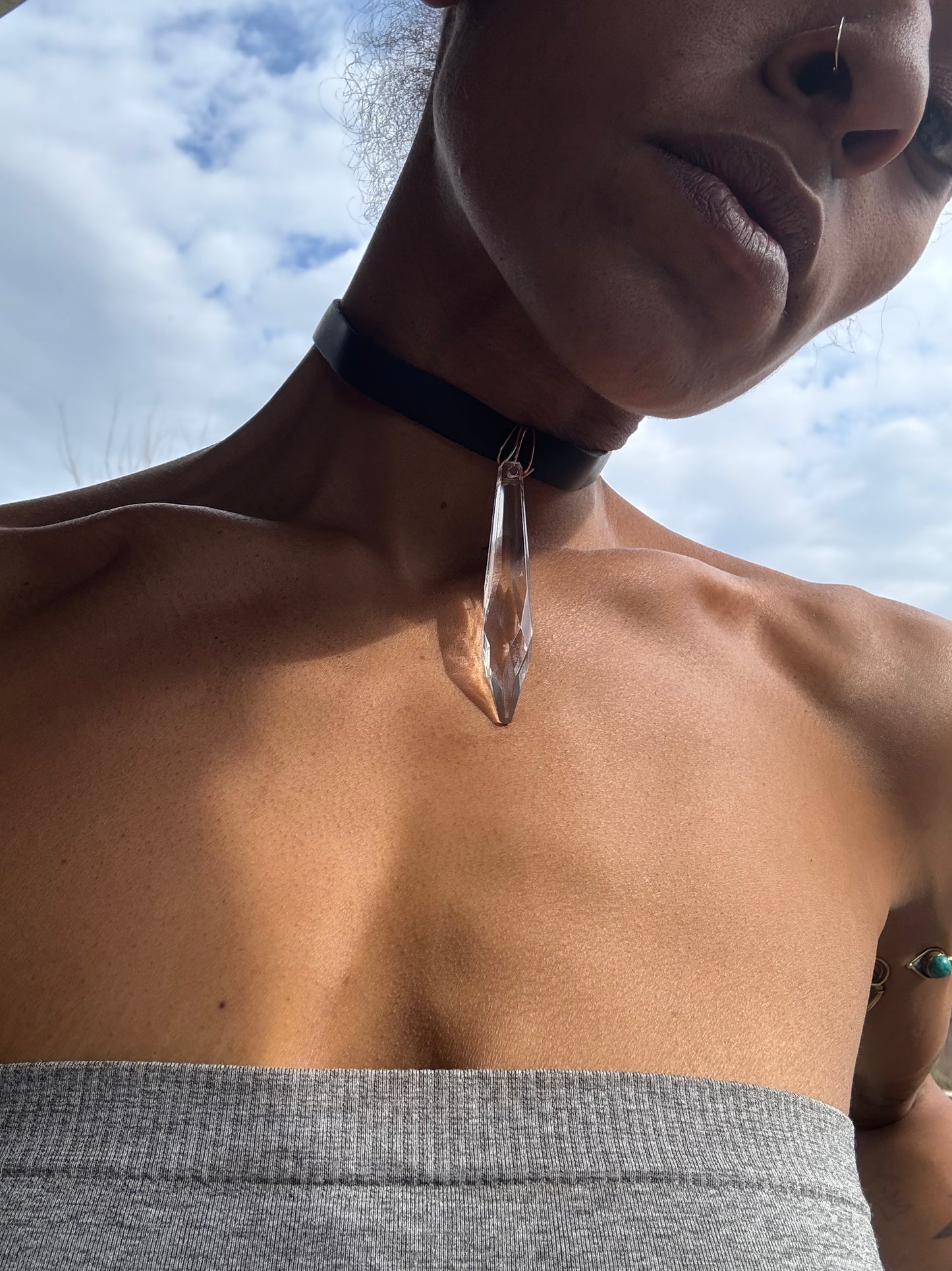 AHYMN Chandelier Choker